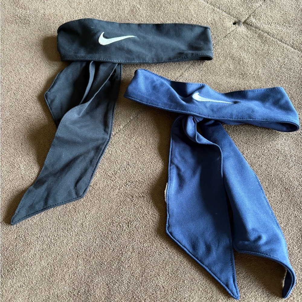 Nike Black and Blue Hair Accessory